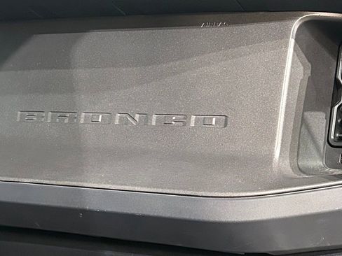 Used 2025 Ford Bronco Badlands AWD/4WD image 50