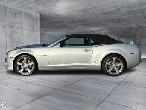 Used 2011 Chevrolet Camaro SS w/ RS Package image 3