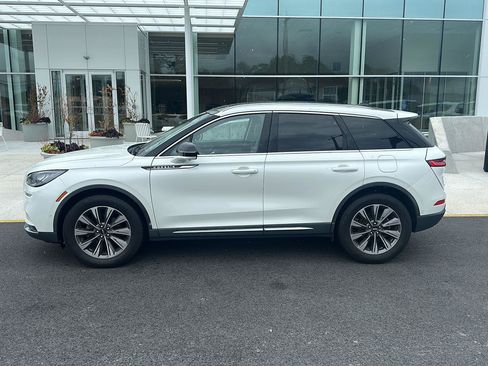 Used 2020 Lincoln Corsair Reserve w/ Equipment Group 201A AWD/4WD image 8