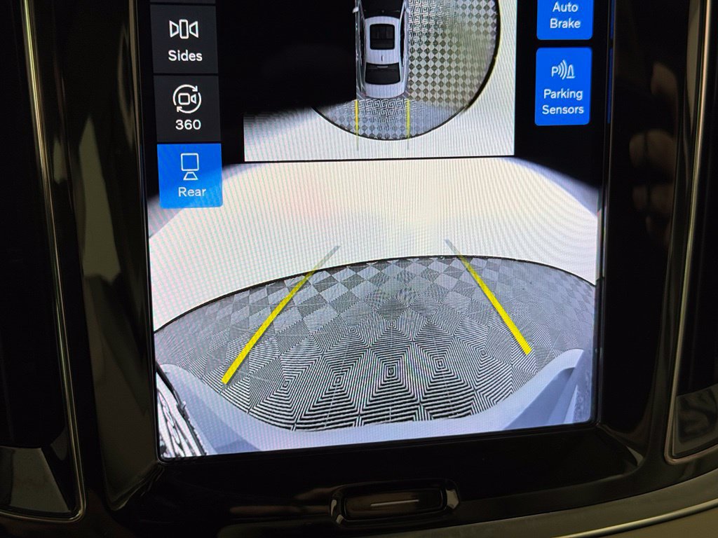 Certified 2024 Volvo S60 T8 Plus AWD/4WD image 27