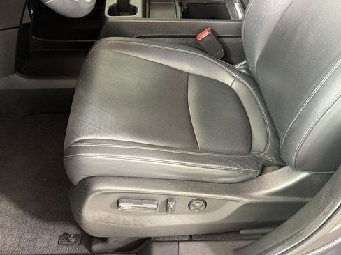 Certified 2024 Honda Odyssey EX-L image 15