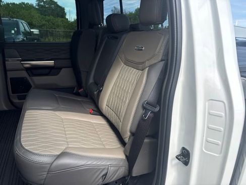 Used 2025 Ford F350 Platinum w/ Platinum Plus Package AWD/4WD image 10