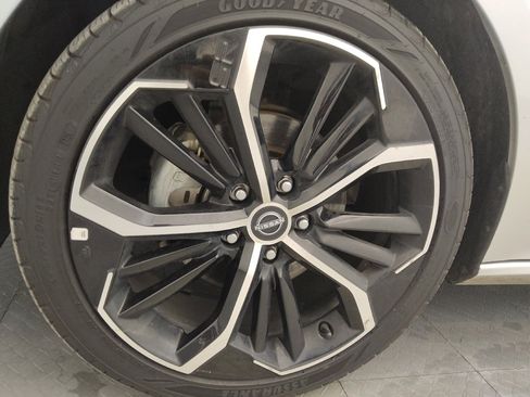 Used 2024 Nissan Altima 2.5 SR image 31