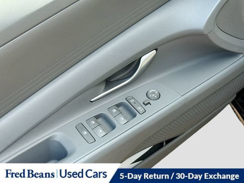 Certified 2026 Hyundai Elantra SE FWD image 24