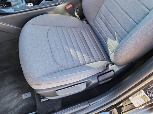 New 2025 Kia K4 EX image 13