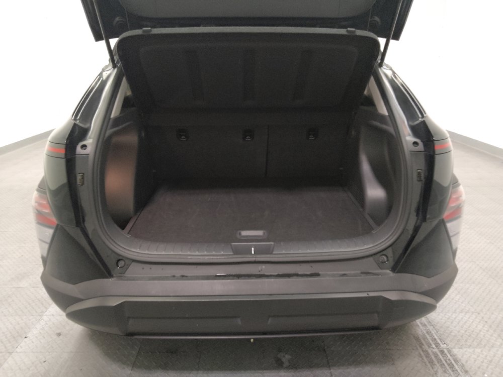 Used 2025 Hyundai Kona SEL FWD image 29