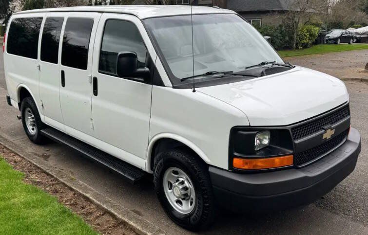 Used 2014 Chevrolet Express 2500 LS RWD image 7