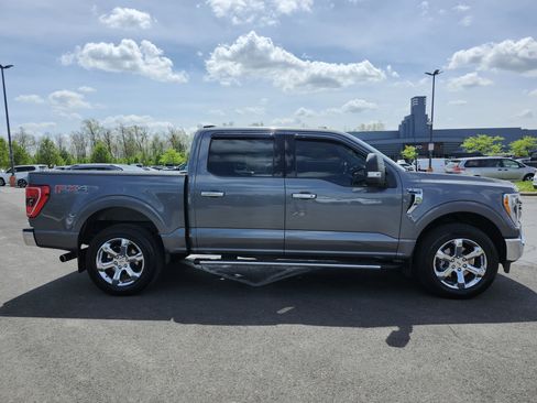 Used 2022 Ford F150 XLT w/ Equipment Group 302A High image 18