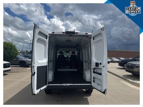 Used 2024 RAM ProMaster 2500 w/ Convenience Group FWD image 27