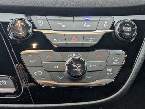 New 2026 Chrysler Voyager LX image 19