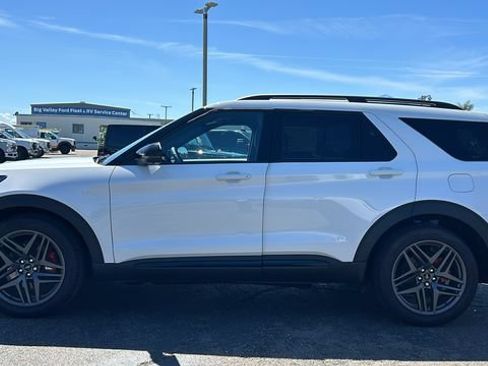 New 2026 Ford Explorer ST w/ Sun And Sound Package AWD/4WD image 6