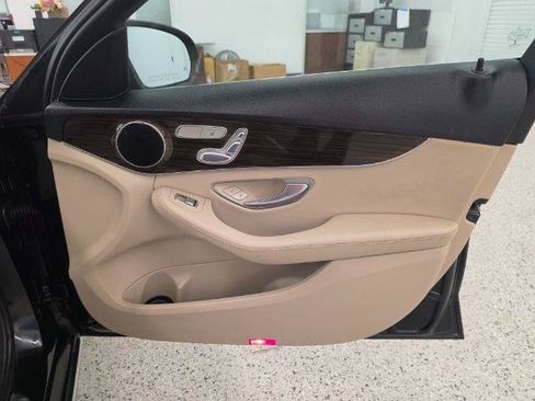 Used 2018 Mercedes-Benz C 300 4MATIC Sedan w/ Premium Package image 28