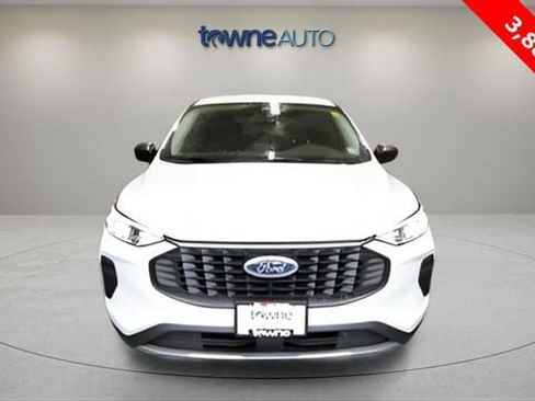 Used 2025 Ford Escape Active w/ Cold Weather Package image 7