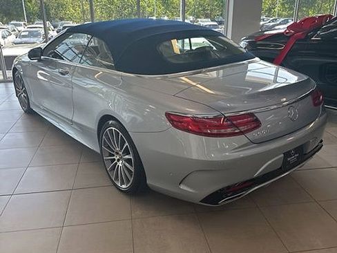 Used 2017 Mercedes-Benz S 550 Cabriolet image 4