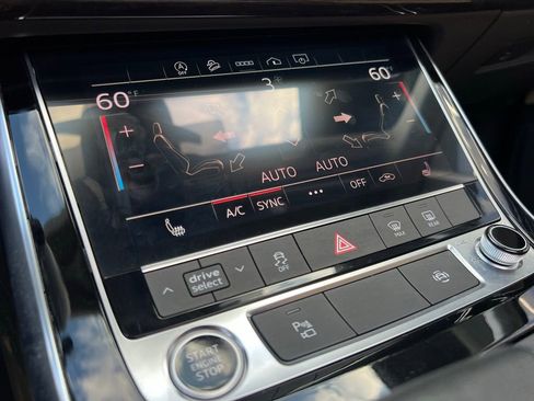 Used 2023 Audi Q7 3.0T Premium image 49