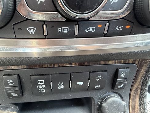Used 2013 GMC Acadia Denali FWD image 23