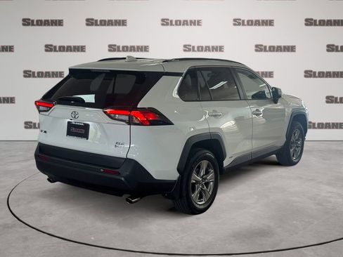 Used 2025 Toyota RAV4 XLE w/ Convenience Package image 5