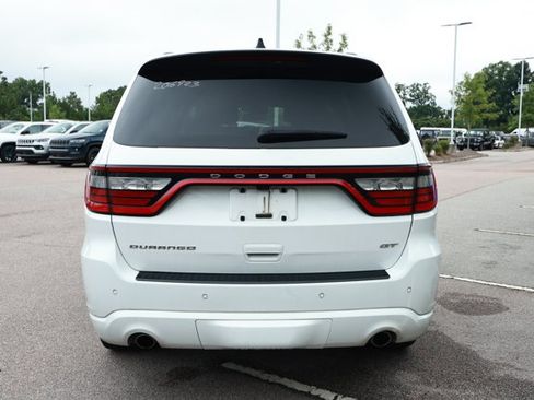 Used 2024 Dodge Durango GT RWD image 4