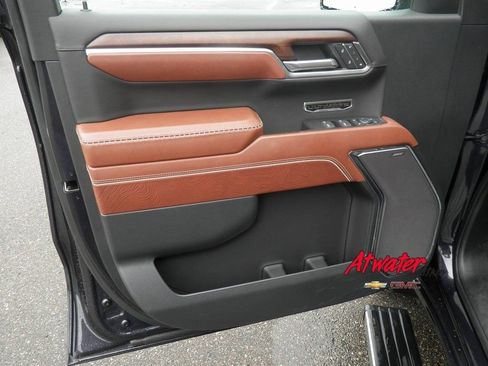 Used 2023 GMC Sierra 1500 Denali Ultimate image 13