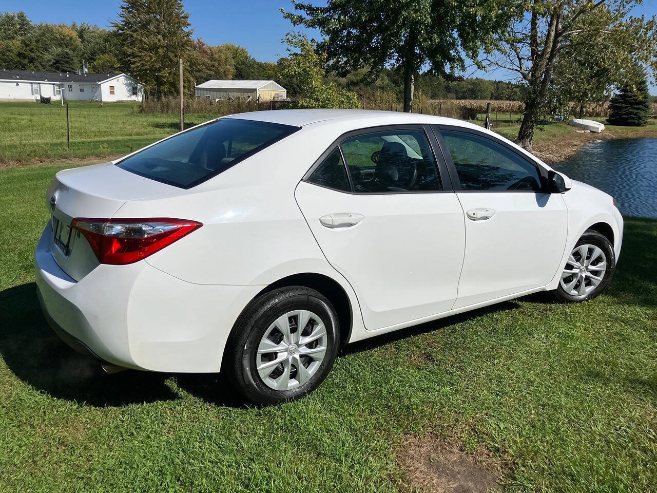Used 2016 Toyota Corolla L FWD image 8