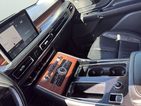 Used 2023 Lincoln Aviator Reserve w/ Jet Package image 20