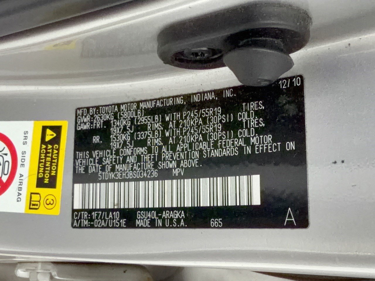 Used 2011 Toyota Highlander Limited w/ Tow Pkg FWD image 32