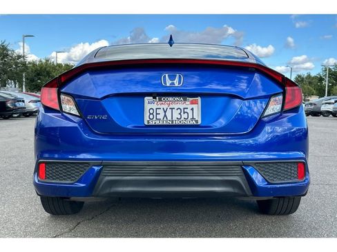 Used 2018 Honda Civic EX-T image 4