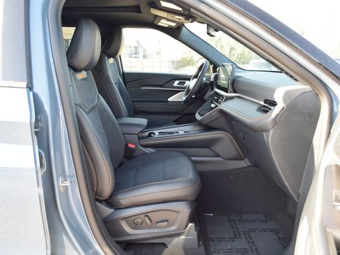 New 2026 Ford Explorer Tremor image 25