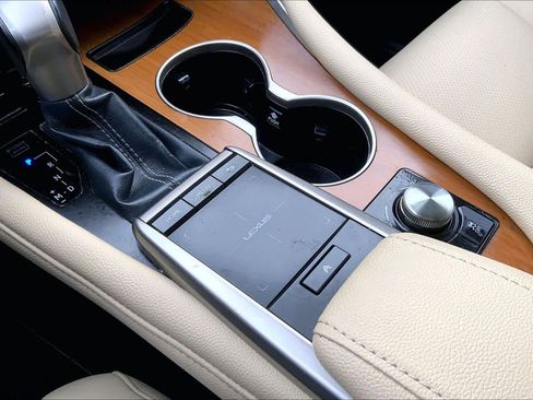 Used 2022 Lexus RX 350 FWD w/ Premium Package image 34