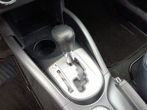 Used 2010 Mitsubishi Outlander XLS AWD/4WD image 20