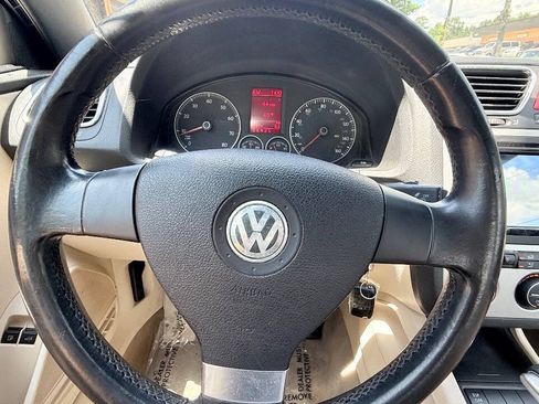 Used 2008 Volkswagen Eos Komfort FWD image 59