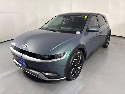 Used 2024 Hyundai Ioniq 5 SEL RWD image 4