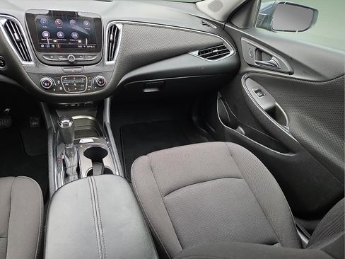 Used 2019 Chevrolet Malibu LT FWD image 12
