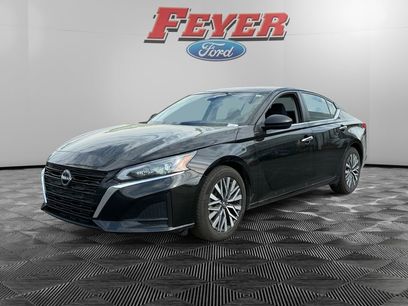 Used 2024 Nissan Altima 2.5 SV