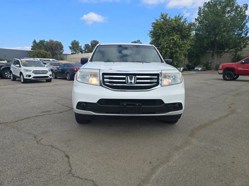 Used 2013 Honda Pilot LX image 2