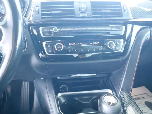 Used 2016 BMW M3 RWD image 24