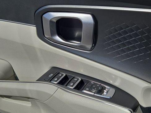 Used 2025 Kia Sorento EX w/ Panoramic Sunroof Package image 22