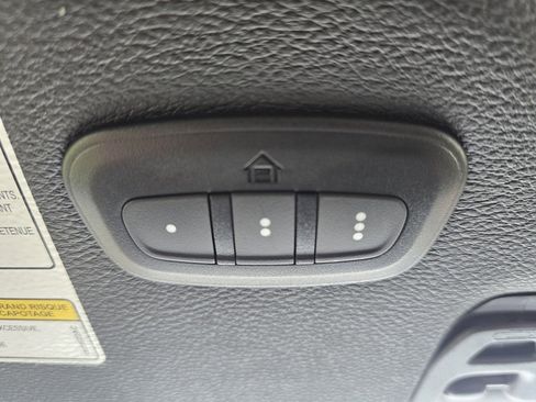 Used 2021 Jeep Wrangler Unlimited Sahara w/ Uconnect 4C Nav & Sound Group image 23