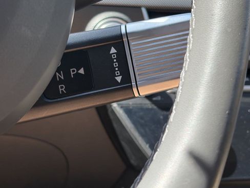 Used 2025 Hyundai Sonata Limited FWD image 11