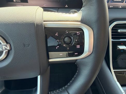 Used 2026 Nissan Armada SV AWD/4WD image 24
