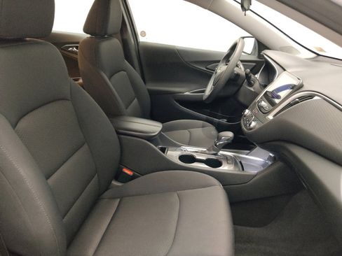 Used 2024 Chevrolet Malibu LT image 21