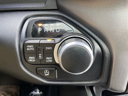 Used 2020 RAM 1500 Big Horn image 23