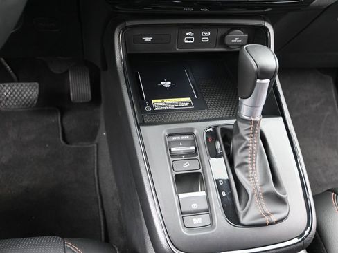 Certified 2025 Honda CR-V Sport Touring image 27