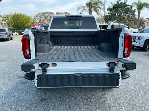 Used 2022 GMC Sierra 2500 SLT w/ SLT Premium Package image 20