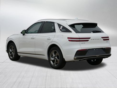 New 2026 Genesis GV70 2.5T Advanced image 2