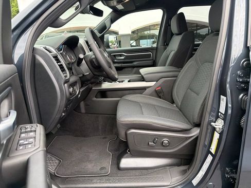 New 2026 RAM 1500 Big Horn w/ Night Edition AWD/4WD image 24