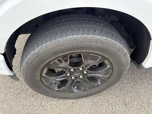 Used 2023 Ford F150 Platinum w/ Equipment Group 701A High AWD/4WD image 9