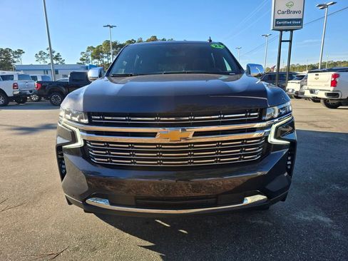 Used 2023 Chevrolet Suburban Premier image 8
