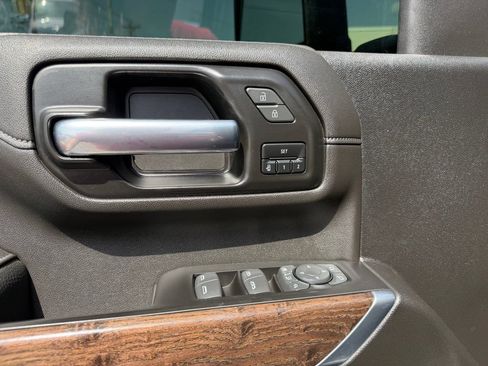 Used 2022 GMC Sierra 3500 Denali AWD/4WD image 25