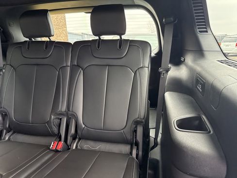 New 2025 Jeep Grand Cherokee L Limited w/ Black Appearance Package image 43